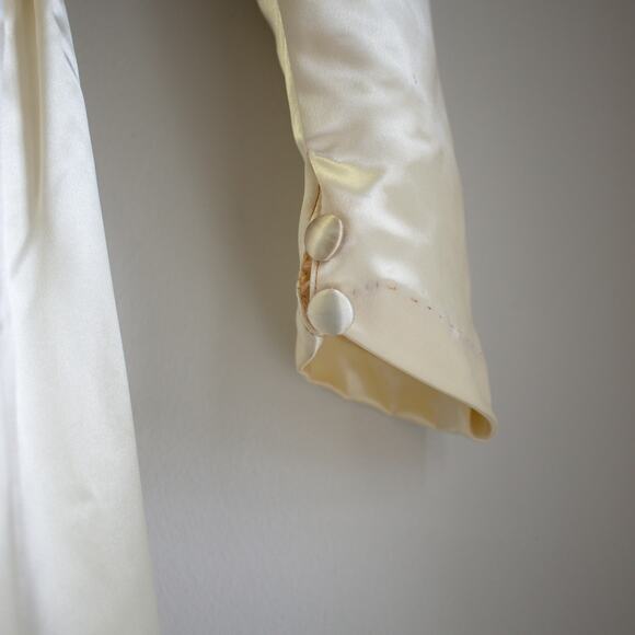 Vintage Satin Cream Lace Trim Wedding Dress Modern Size Medium - Picture 6 of 9